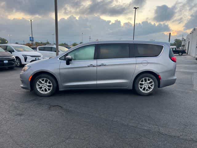 2017 Chrysler Pacifica Touring