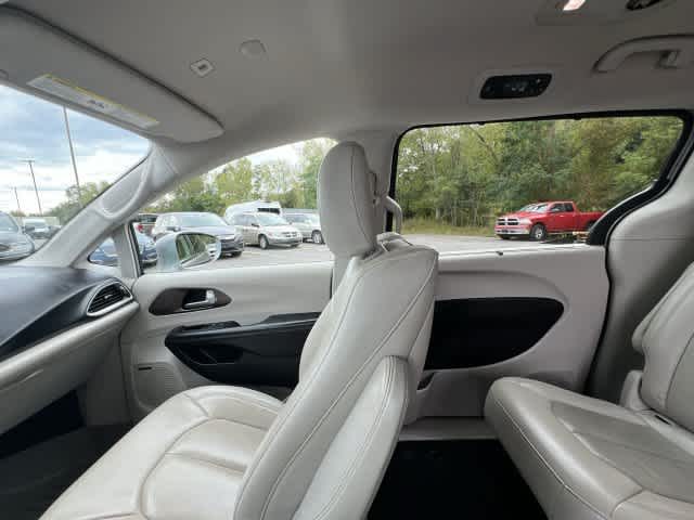 2019 Chrysler Pacifica Touring L Plus