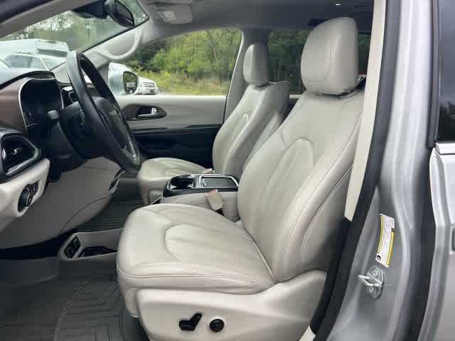 2019 Chrysler Pacifica Touring L Plus