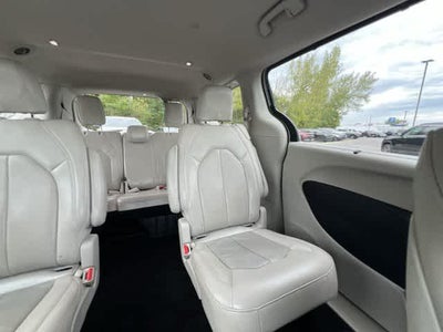 2019 Chrysler Pacifica Touring L Plus