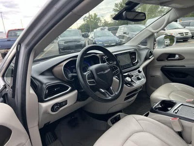 2019 Chrysler Pacifica Touring L Plus