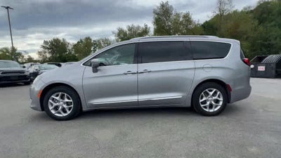 2019 Chrysler Pacifica Touring L Plus