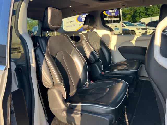 2022 Chrysler Pacifica Hybrid Limited