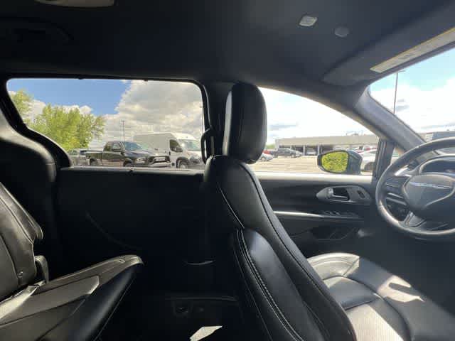 2024 Chrysler Pacifica Touring L AWD