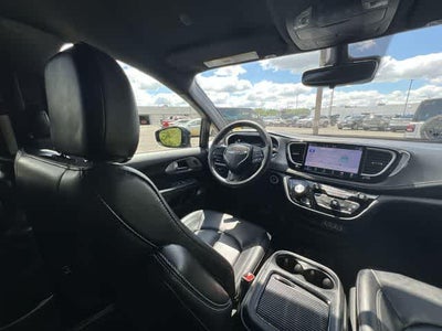 2024 Chrysler Pacifica Touring L AWD