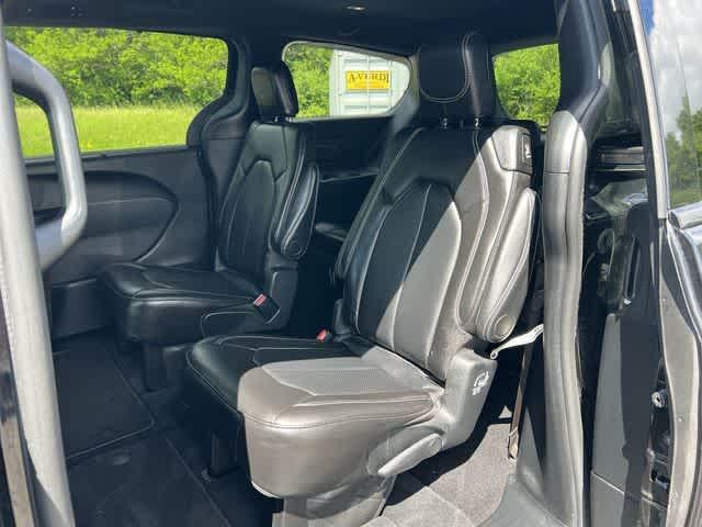 2024 Chrysler Pacifica Touring L AWD