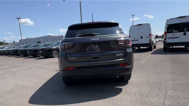2022 Jeep Compass Latitude 4x4