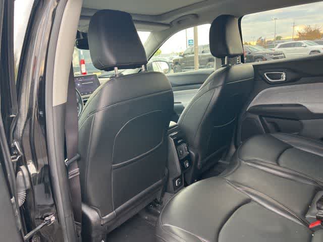 2022 Jeep Compass Latitude Lux 4x4