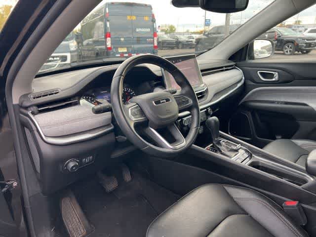 2022 Jeep Compass Latitude Lux 4x4