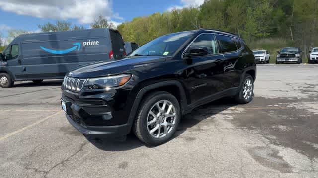 2022 Jeep Compass Latitude Lux 4x4