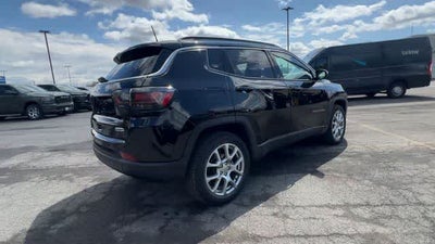 2022 Jeep Compass Latitude Lux 4x4