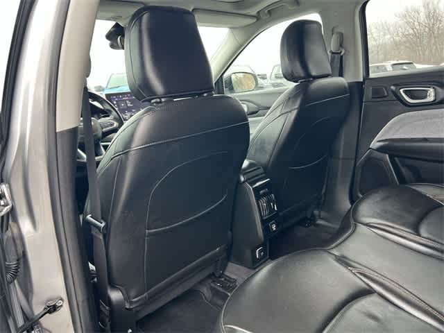 2022 Jeep Compass Latitude Lux 4x4