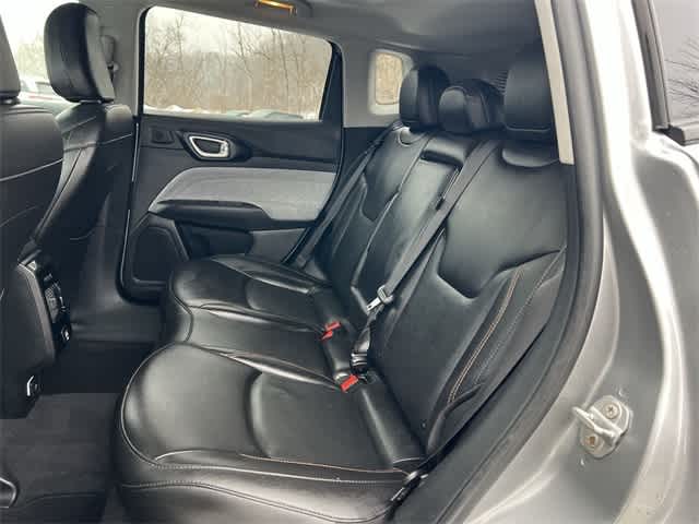 2022 Jeep Compass Latitude Lux 4x4