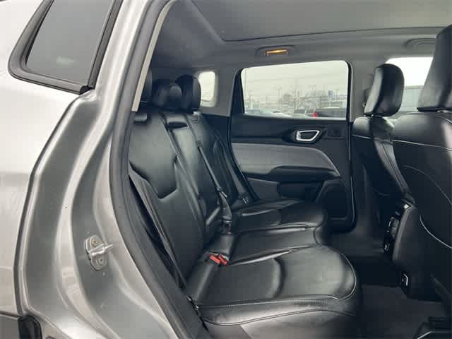 2022 Jeep Compass Latitude Lux 4x4