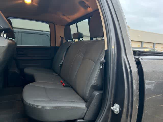 2020 RAM 2500 Tradesman Crew Cab 4x4 6'4' Box