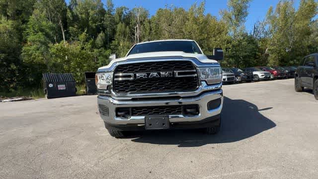 2024 RAM 2500 Tradesman Crew Cab 4x4 6'4' Box