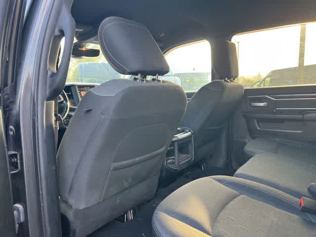 2019 RAM 2500 Big Horn Crew Cab 4x4 6'4' Box