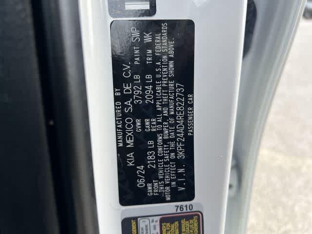 2024 Kia Forte LXS