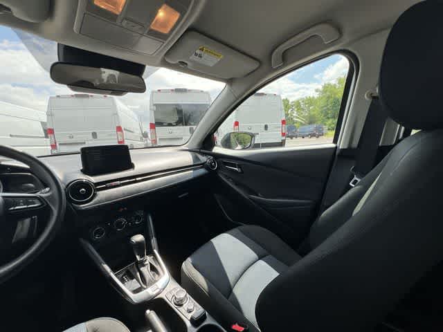 2020 Toyota Yaris LE