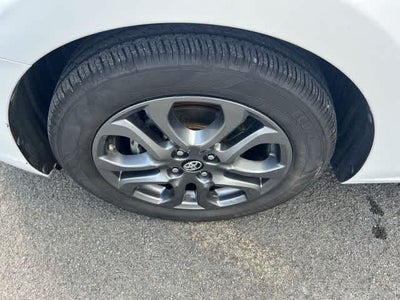2020 Toyota Yaris LE