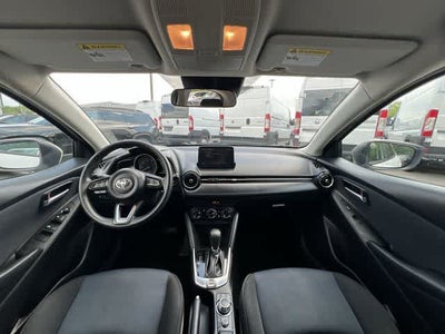2020 Toyota Yaris LE
