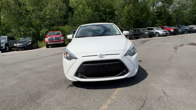 2020 Toyota Yaris LE