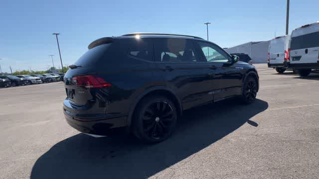 2021 Volkswagen Tiguan 2.0T SE R-Line Black