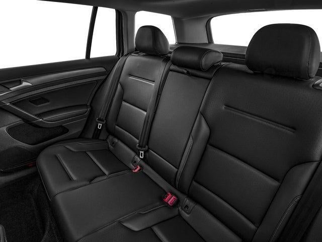 2018 Volkswagen Golf SportWagen TSI S