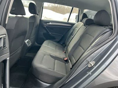 2018 Volkswagen Golf SportWagen TSI S