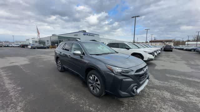2025 Subaru Outback Touring