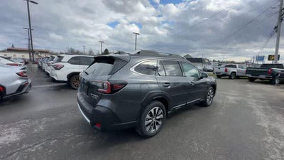 2025 Subaru Outback Touring