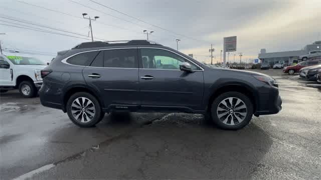 2023 Subaru Outback Touring XT