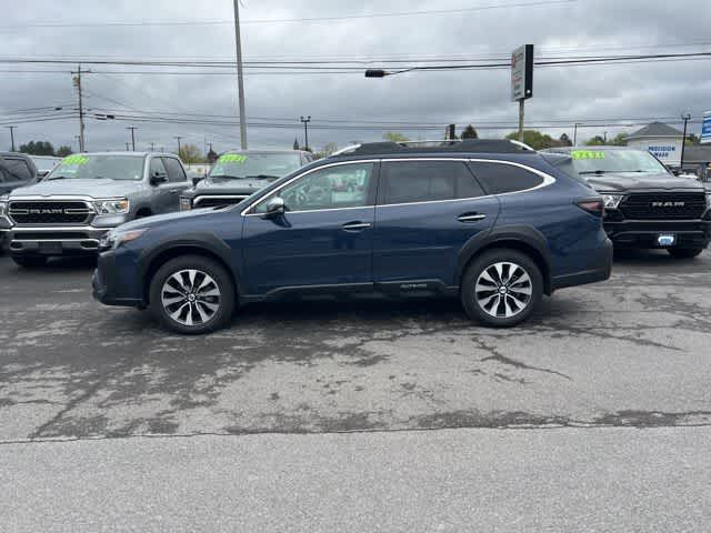 2025 Subaru Outback Touring XT