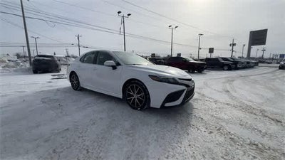 2023 Toyota Camry SE