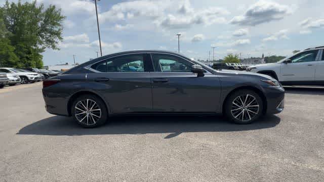 2024 Lexus ES 250 ES 250