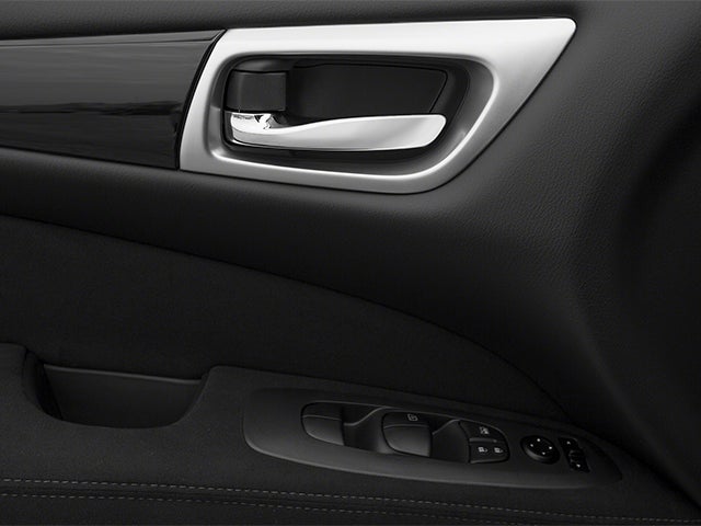 2013 Nissan Pathfinder Platinum