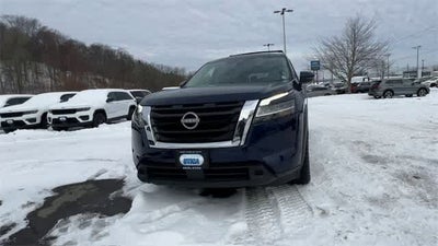2022 Nissan Pathfinder SV 4WD