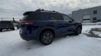 2022 Nissan Pathfinder SV 4WD