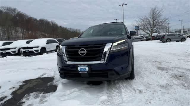 2022 Nissan Pathfinder SV 4WD