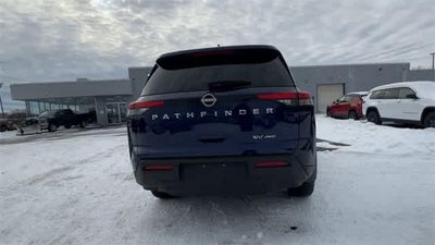 2022 Nissan Pathfinder SV 4WD