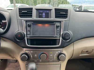 2013 Toyota Highlander Base V6