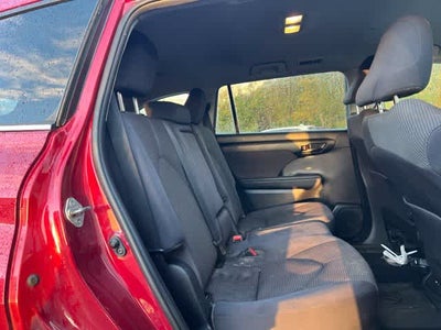 2020 Toyota Highlander LE