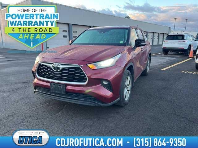 2020 Toyota Highlander LE