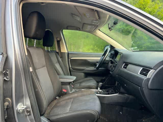 2017 Mitsubishi Outlander SE