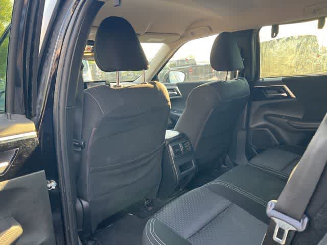 2022 Mitsubishi Outlander ES