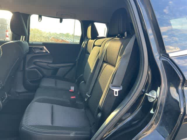 2022 Mitsubishi Outlander ES