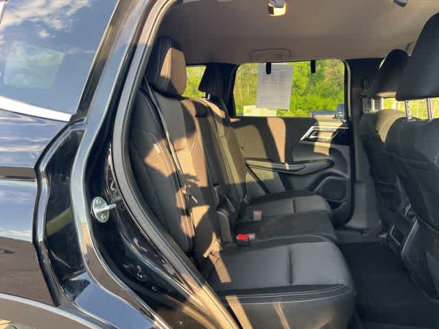 2022 Mitsubishi Outlander ES