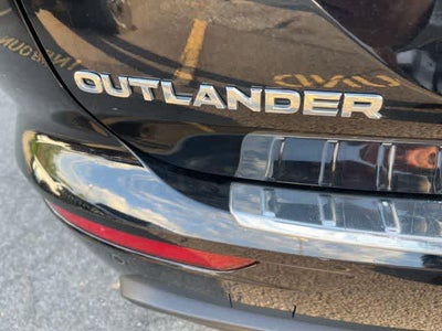 2022 Mitsubishi Outlander ES 2.5 S-AWC