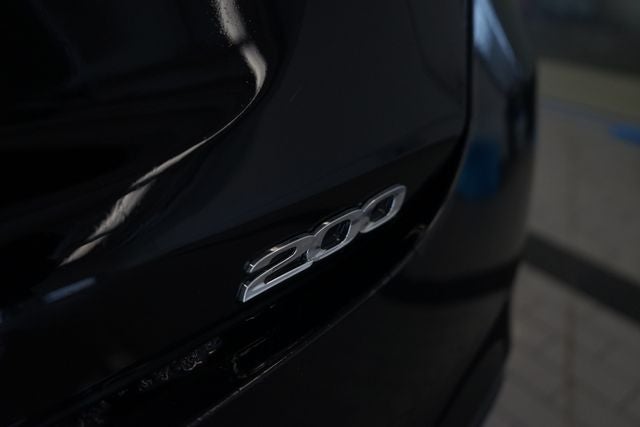 2015 Chrysler 200 LX