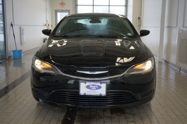 2015 Chrysler 200 LX